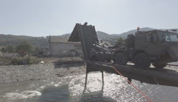 Velká voda zničila silnice i mosty. Odstraňování následků povodní nemá konce