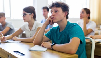 Ministr chce dětem zkrátit prázdniny. Může za to znepokojivé zjištění