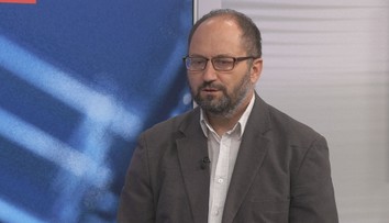 Řada mladých zahnívá v mamahotelech. Prožívají obdobu krize středního věku, vysvětluje psycholog