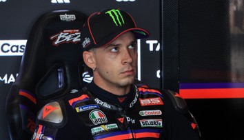 Tohle přehnal! Lídr MotoGP udeřil v Brně traťového komisaře, přišel tvrdý trest