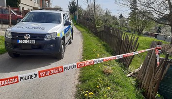 Přijel ubodat matku svého syna. Policie popsala detaily vraždy na Šumpersku