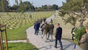 VIDEO: V Terezíně proběhla tradiční pietní akce. Připomněla oběti nacistů
