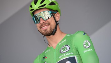Frajer Sagan: Ve stoupání si našel čas na fanouška, ten šílel štěstím