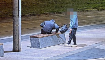 Muž měl v Ostravě ukrást batoh spícímu člověku. Policie jej dopadla za pár minut