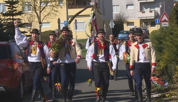 Velikonoce se slaví různě. V Budějovicích například vsadili na horor