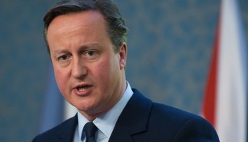 Cameron na návštěvě Ukrajiny. Zelenskému slíbil další podporu