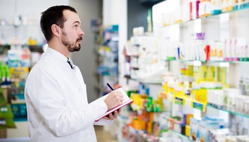 K ženám po 50 se dostal vadný lék: Může obsahovat cizorodé částice!
