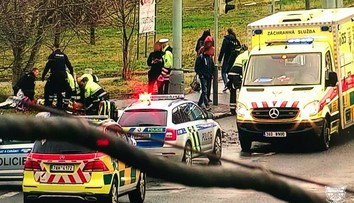 Holčičku srazilo auto, pohotová svědkyně jí poskytla první pomoc