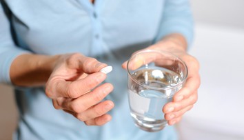 Úřady musí přezkoumat desítky léků. Mohly kvůli nim zemřít stovky lidí