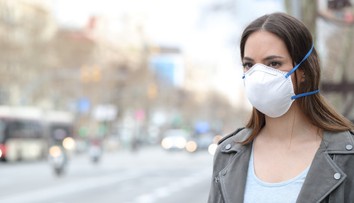 ČHMÚ vydal výstrahu pro střed Čech. Troposférický ozon překročil bezpečnou mez