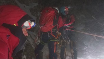 VIDEO: Drsné podmínky záchrany dvou žen v Tatrách. Jedna byla Česka