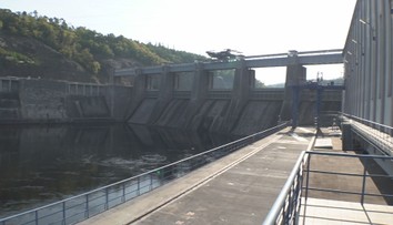 Vltavská elektrárna prochází rekonstrukcí. Přitahuje badatele a milovníky záhad