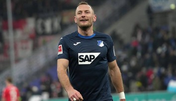 Coufal poslal vzkaz fanouškům West Hamu. Nikdy tě neměli vyhodit, reagují