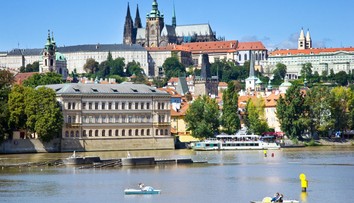 Vládní paláce otevírají své brány. Podívejte se, kde se řídí stát