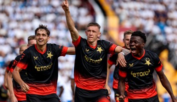 Slavia opět nadělovala, odnesl to Baník. Liberec po zkratech Kušeje a Hodouše padl