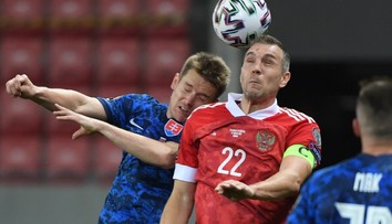 Jsem hrdý na to, že jsem Rus. Nechápu, proč mají sportovci trpět, řekl fotbalista