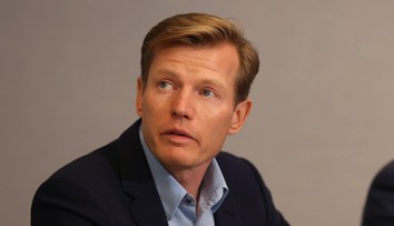 Dodavatelé energií vrací Písaříkovi úder. Tohle jsou jejich reakce na kritiku
