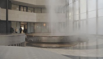 Symbol Karlových Varů opět uzavřeli. Turisty vystřídají dělníci