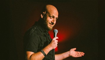 Oblíbený slovenský komik překvapil. Přiznal, že žije se dvěma ženami