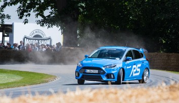 Ford ladí Focus RS - nabízí elektronickou ruční brzdu