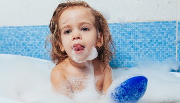 Pozor na dětské přísady do koupele! Riskujete alergii i úraz