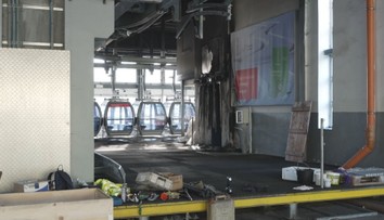 V Krkonoších hořela stanice lanovky. Milionová škoda, sezóna ohrožená není