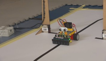 V Praze se utkají studenti a žáci s roboty. Sami je sestavili a naprogramovali
