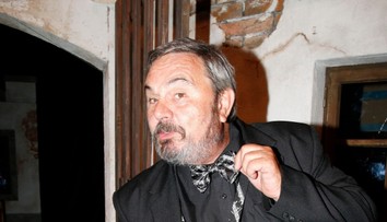 Vencu ze Slunce, seno byste nepoznali! Ukázal se na premiéře muzikálu