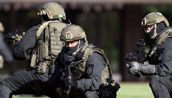 Protiteroristická jednotka GSG-9 zasahovala u hranic s Českem!