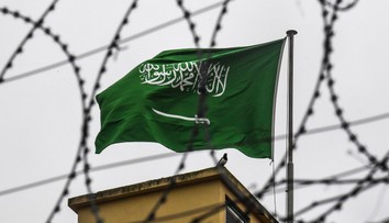 Saúdská Arábie popravila 37 lidí, jednoho dokonce ukřižovala