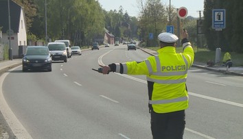 Policejní kontroly na emise dopadly špatně. Neprošla skoro polovina aut