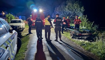 Na Sázavě se převrhla loďka se dvěma muži. Jednoho vytáhli potápěči mrtvého