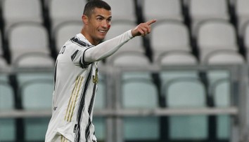 Ronaldo překonal Pelého! Střelecký rekord legendy Slavie má na dosah