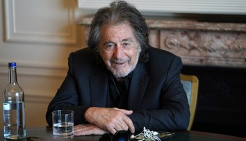Al Pacino se stal v 83 letech opět otcem. Chlapeček dostal oblíbené české jméno