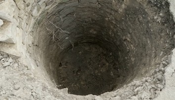 Na Chrudimsku objevili středověkou studnu. Může ukrývat cennosti z minulosti