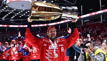 Hokejová extraliga má nového mistra. Pardubice ukončily 14leté čekání na zlato