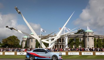 Festival rychlosti v Goodwoodu má termín. Rezervujte si letenky co nejdříve!