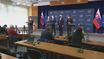 Ministr Kulhánek se tradičně na první zahraniční cestu vydal na Slovensko