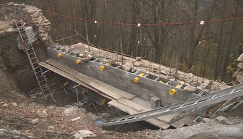 Veřejná sbírka zachránila poničenou památku! Kastelána to dojalo