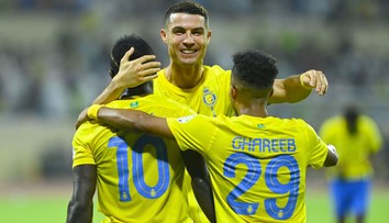 Tohle video baví fanoušky. Mané donutil Ronalda, aby šel trénovat Al Nassr