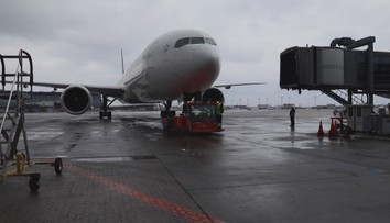 Z Číny chce pryč pět Čechů. Vláda zvažuje, že pro ně pošle speciál