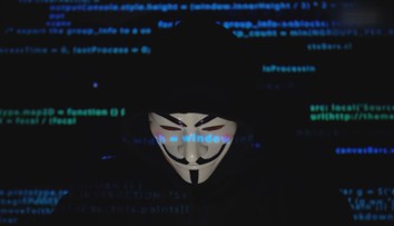 Anonymous slaví další úspěch. Prolomili obranu Putinova sídla v Kremlu