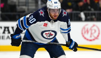 Obří výměna v NHL. Dubois podepsal v LA na 8 let. Byl vyměněn za tři hráče