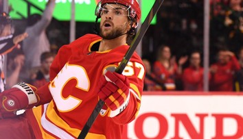 Frolík pečetil výhru Calgary! Gólman Rittich do hry nezasáhl
