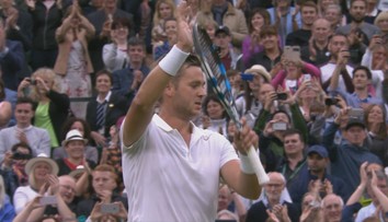 Místo rakety lopata! Oslnil slavný Wimbledon, kariéru mu ukončil covid
