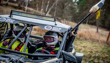 Podpatky na plynu se chystají na Dakar. Dámská posádka pojede slavnou rallye