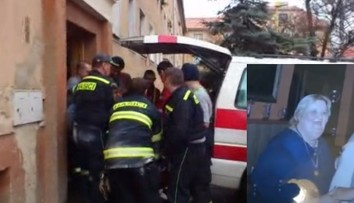 Unikátní video z Mimoně: Deset hasičů stěhovalo 250 kilo vážící paní!