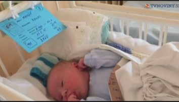 Martina porodila syna přímo na ulici, pomohli jí kolemjdoucí! VIDEO