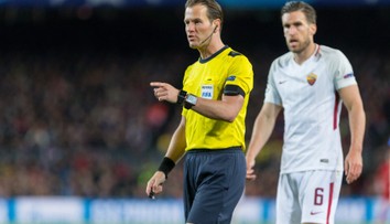 Dvě penalty proti Barce? Kdepak, na Camp Nou se tohle nepíská