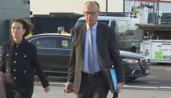 Merz chce deportovat všechny trestané Syřany. Migrantům se ze země nechce